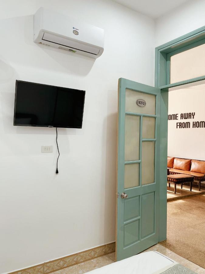 Under The Sun Homestay 후에 외부 사진