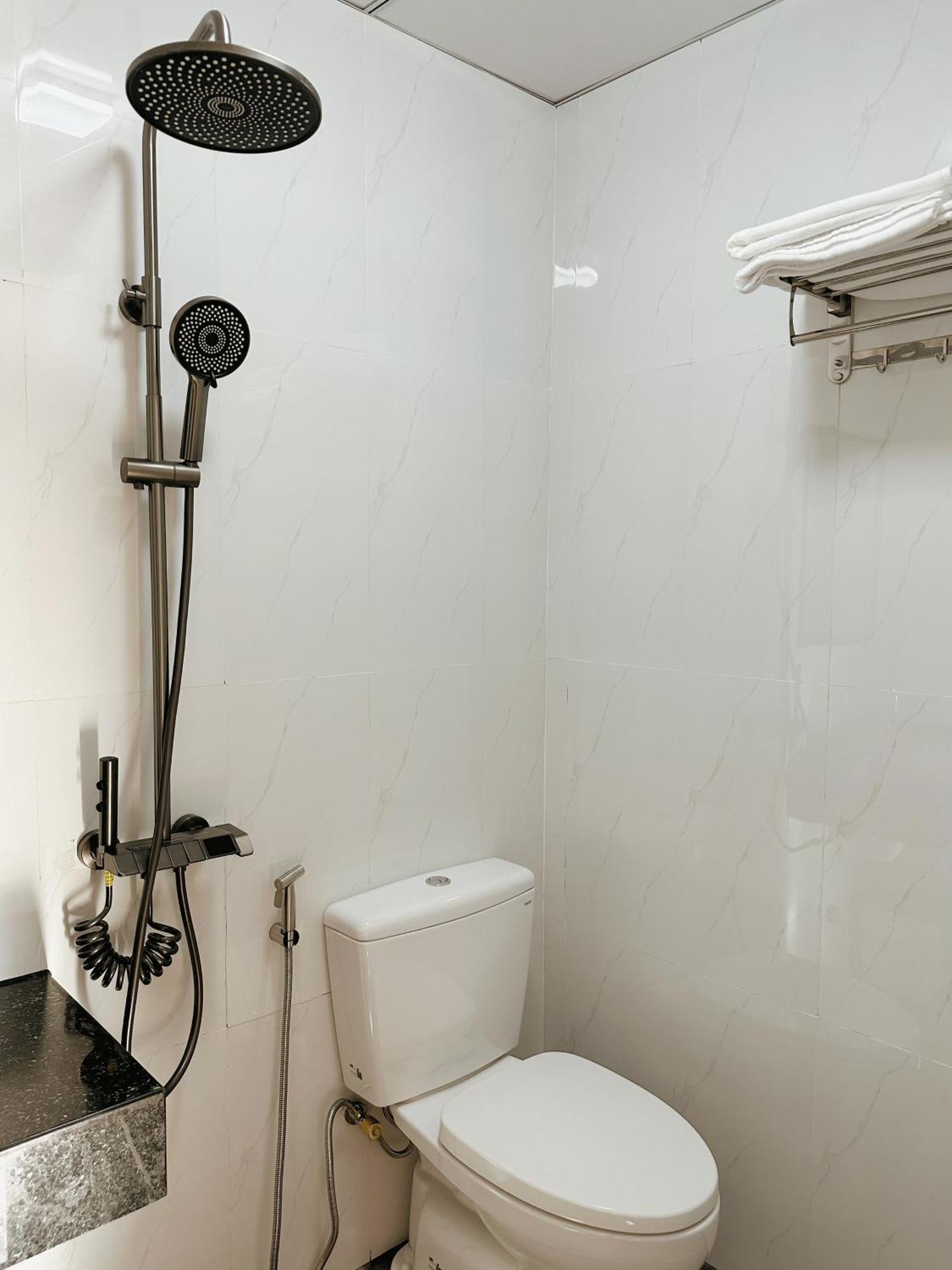 Under The Sun Homestay 후에 외부 사진